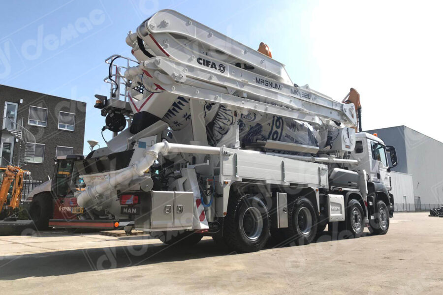 Concrete Pumps