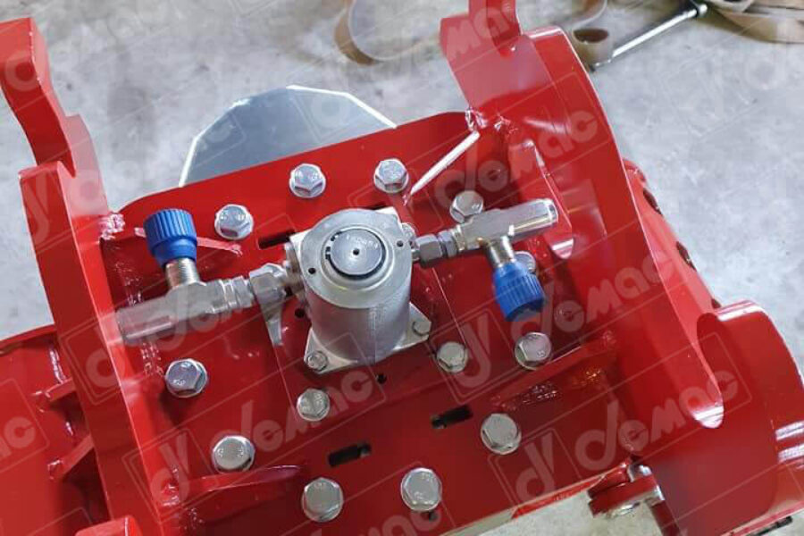 Mechanical Grabs